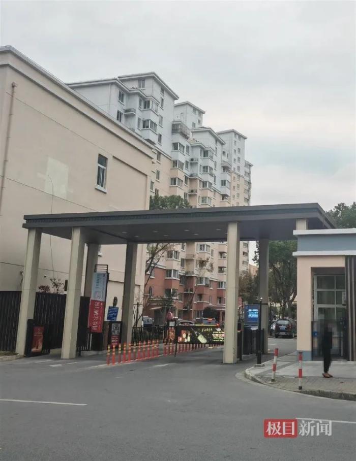 发地：进小区无需门禁邻居们未听到呼救声AG真人游戏地址实探“女主播遇害”事(图3)